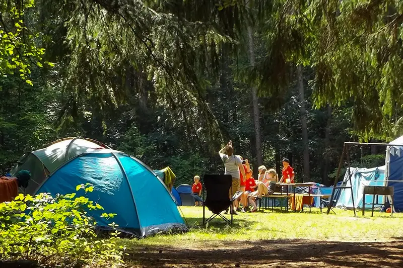 Camping Nobis Anjou Tent and family camping 1