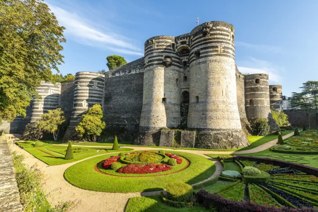 Le Chateau d Angers et ses jardins ideal pour la ballade en Anjou