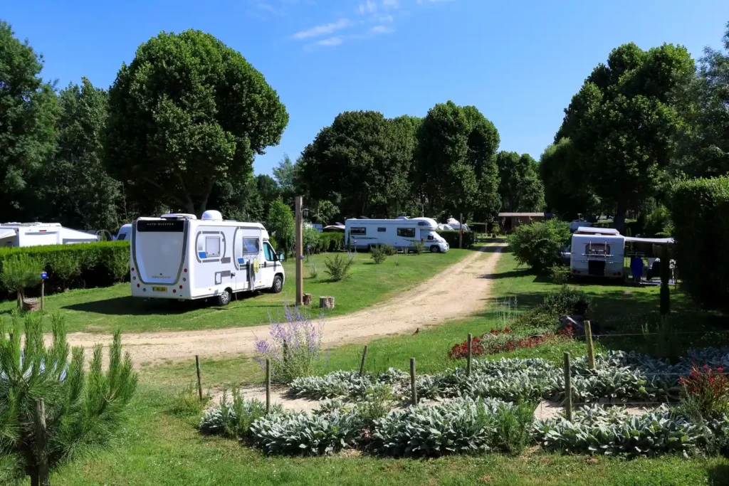 emplacement et camping car nobis anjou copie