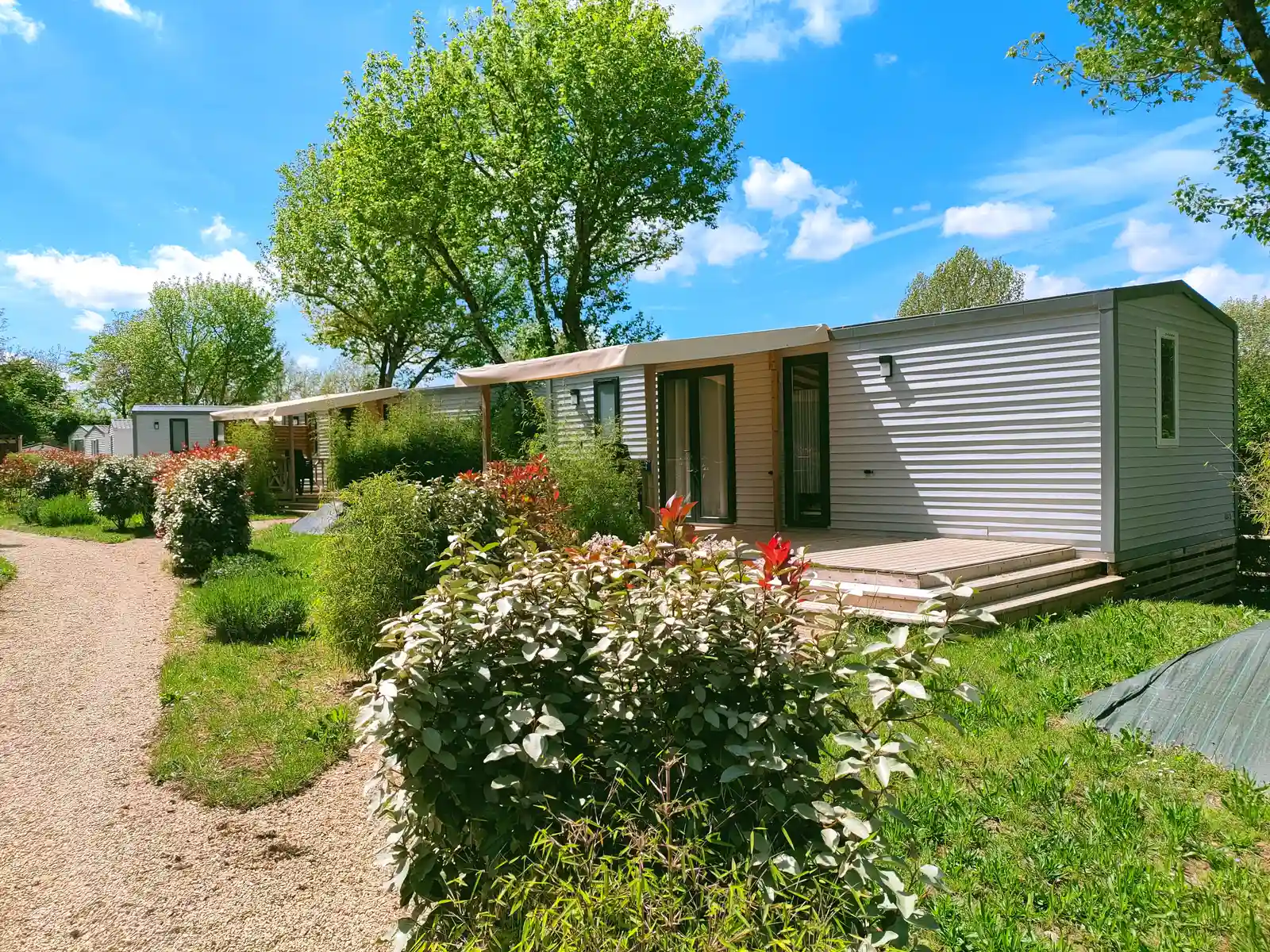 location saumur au camping des nobis d'anjou, mobile home sous le soleil